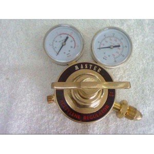 http://www.todoparasoldar.com.mx/260-330-thickbox/regulador-46-200-510-master.jpg